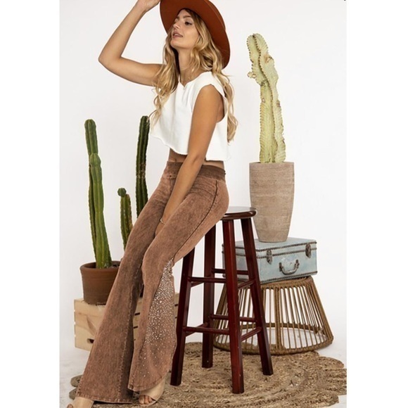 Haute Ellie Pants - RONSTADT-Mineral Wash Wide Leg Yoga Pant